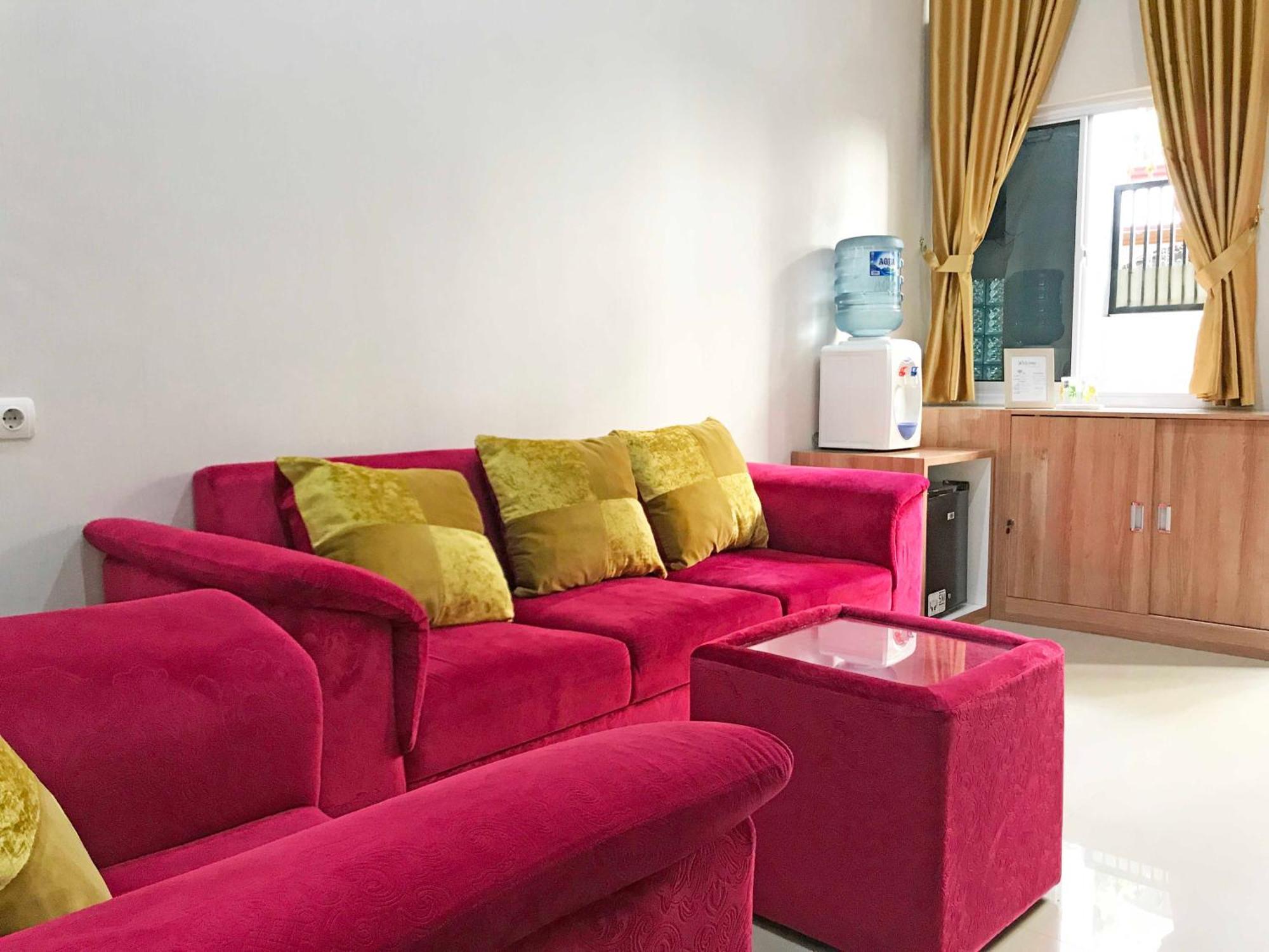 37 Guesthouse Jakarta Zimmer foto